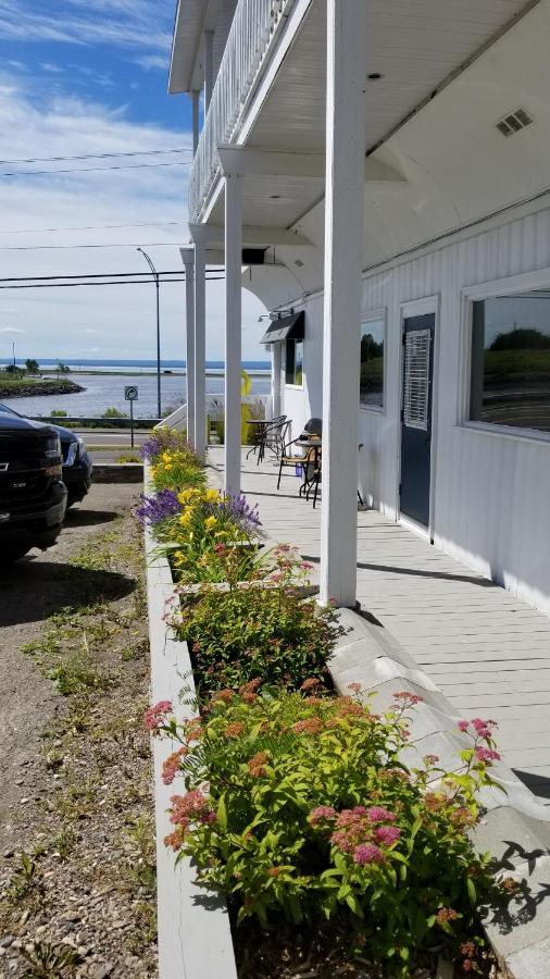Hotel Aquamer Carleton-sur-Mer Exterior foto